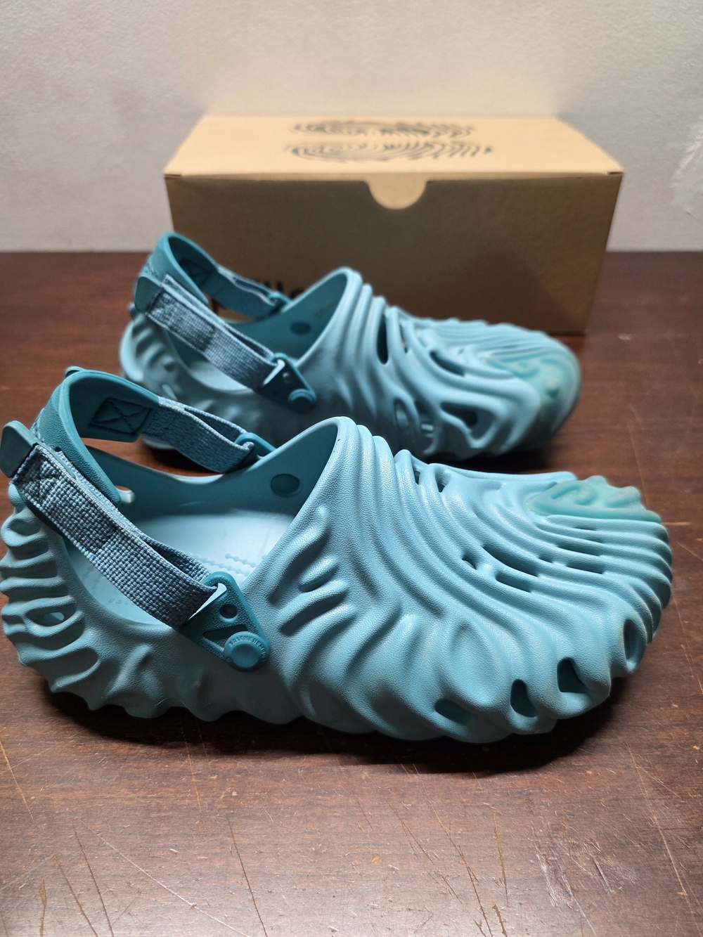 Salehe Bembury x Crocs Pollex Clog 'Tide Turq Tonic M-7 W-9 - Picture 4 of 8